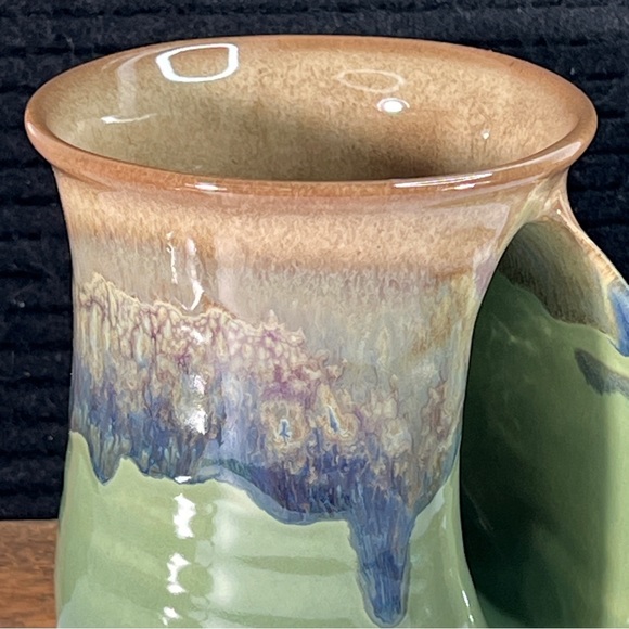 Clay in Motion Pottery Hand Warmer Mug Signed Neher Drip Glazed Green Blue Brown - Picture 11 of 11